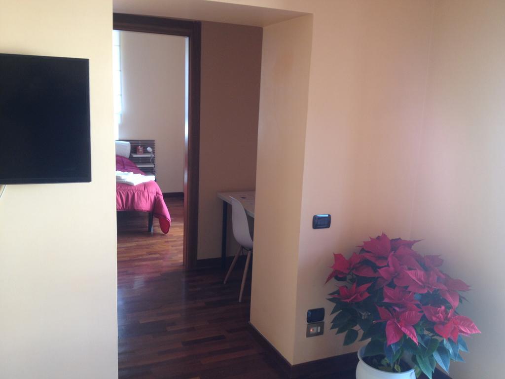 Toledo Suite Naples Extérieur photo